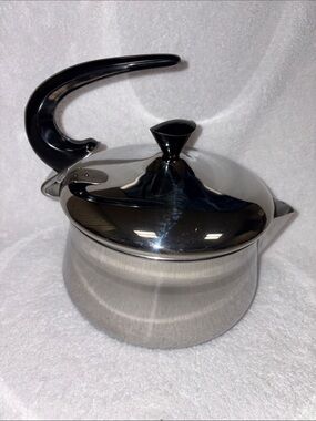 Farberware Stainless Steel Tea Kettle with Black Handle and Knob mcm sleek vtg